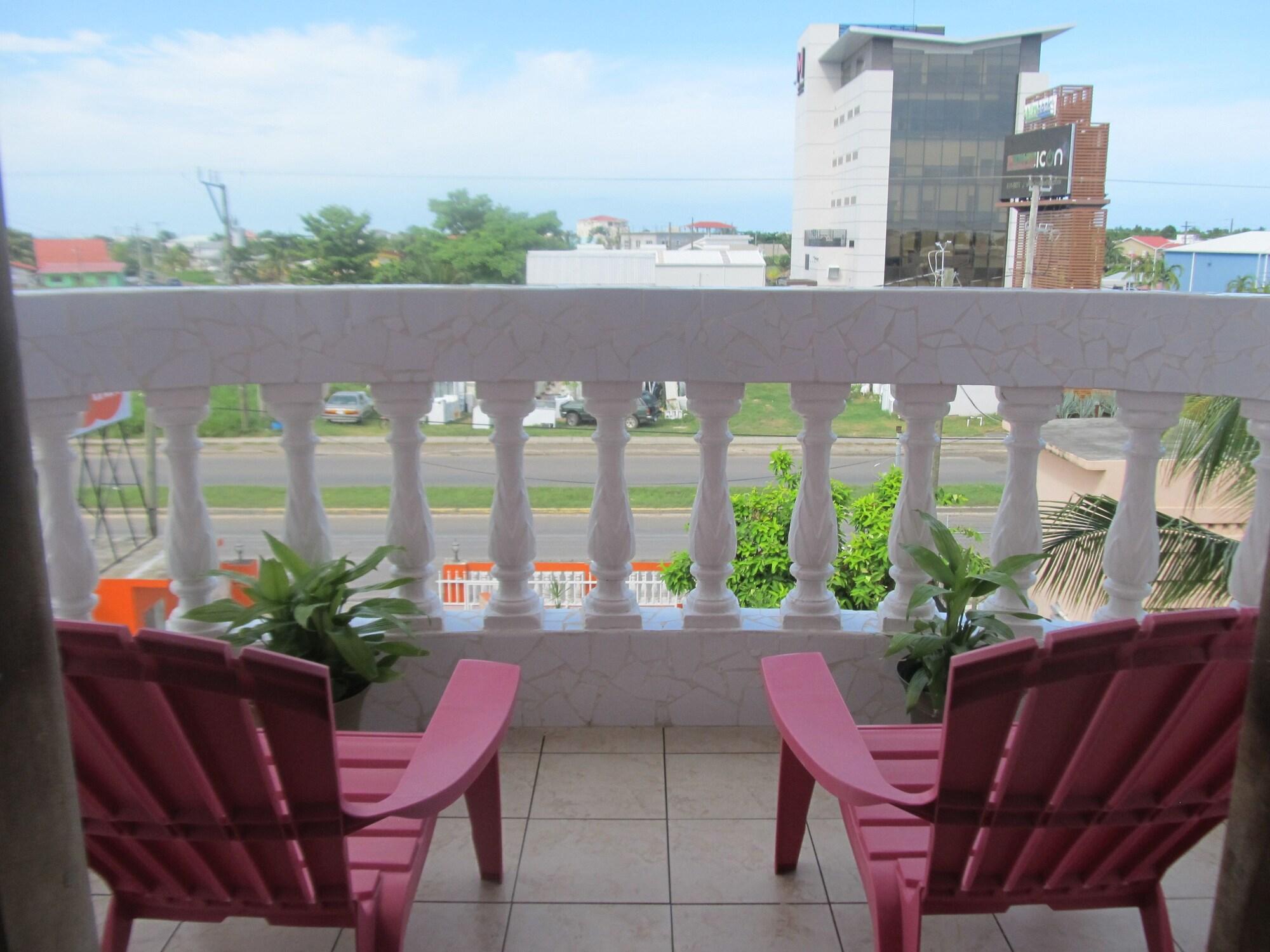 Easy Inn Hotel Belize City Exterior photo