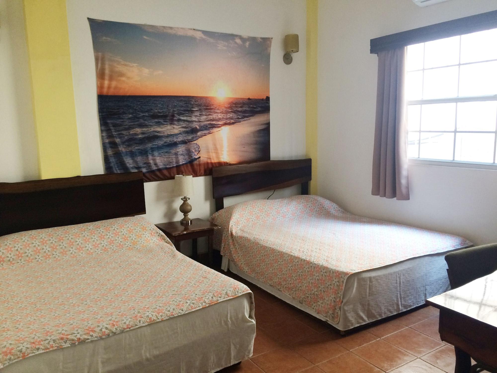 Easy Inn Hotel Belize City Exterior photo