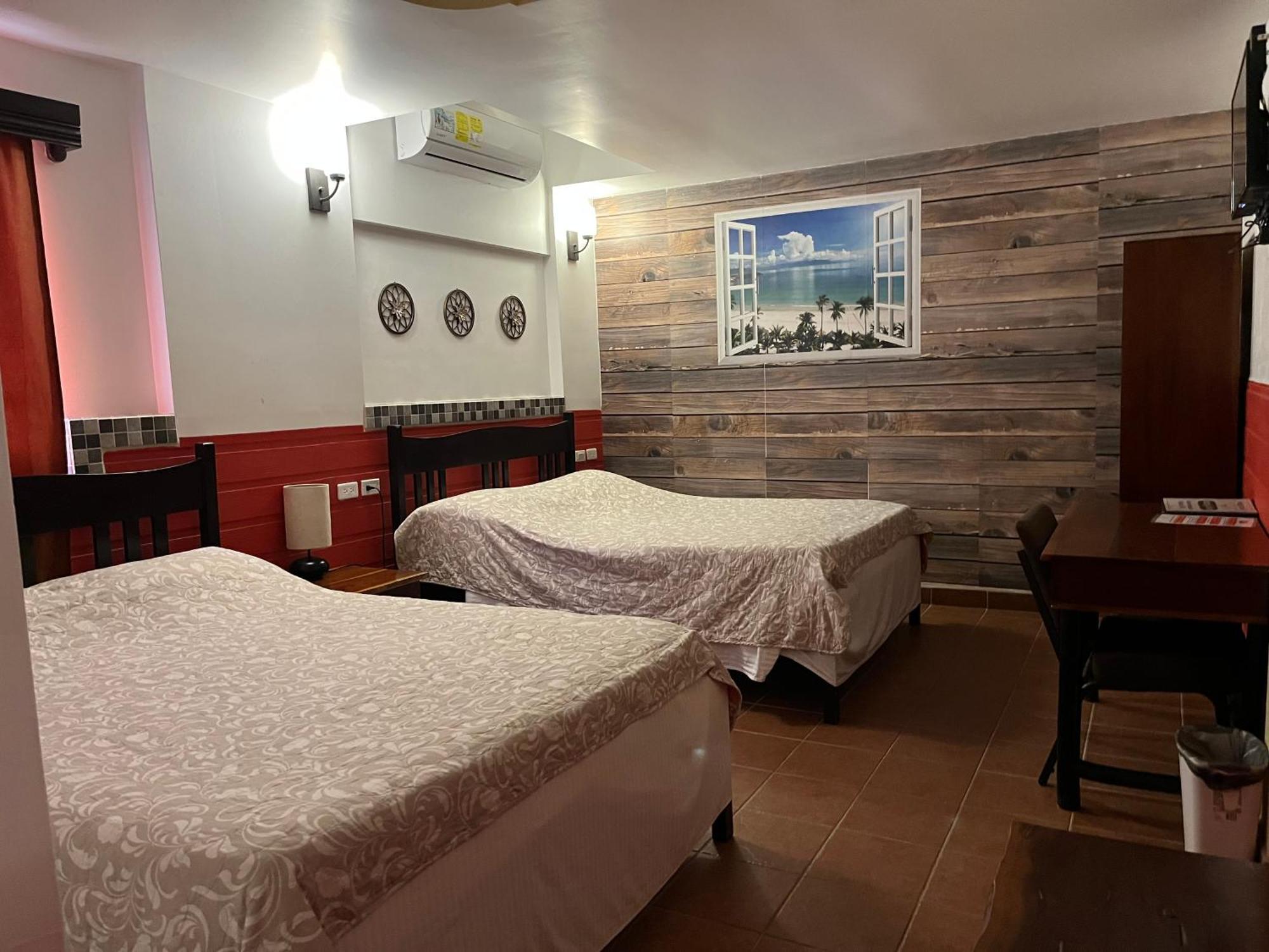 Easy Inn Hotel Belize City Exterior photo